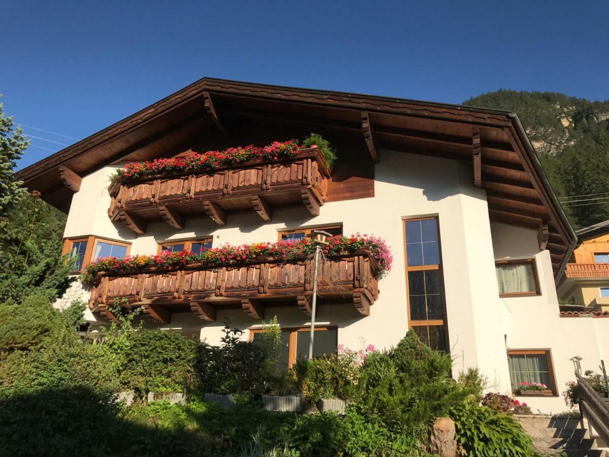 Ferienwohnung Bergler Trins Εξωτερικό φωτογραφία